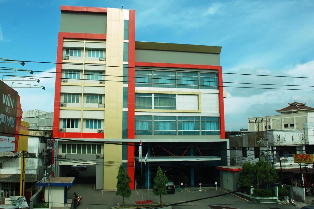 Yello Hotel Samarinda Exteriör bild